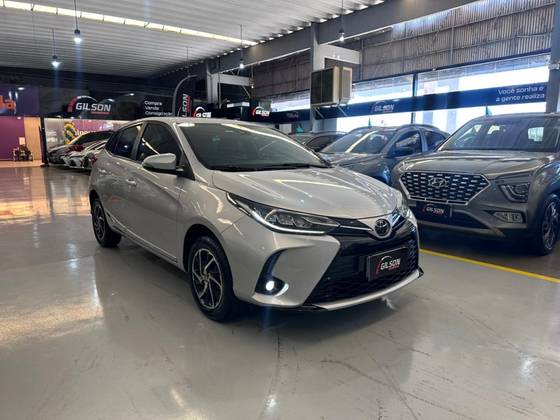 TOYOTA YARIS 1.5 16V FLEX XLS CONNECT MULTIDRIVE TOYOTA YARIS 1.5 16V FLEX XLS CONNECT MULTIDRIVE